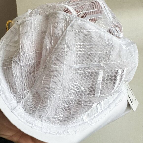 Chantelle white Lace Underwire Sexy Bra 36D - Picture 9 of 10